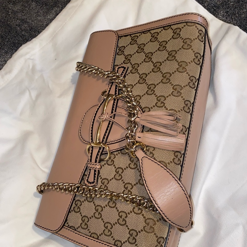 Gucci monogram Emily chain Mdium bag